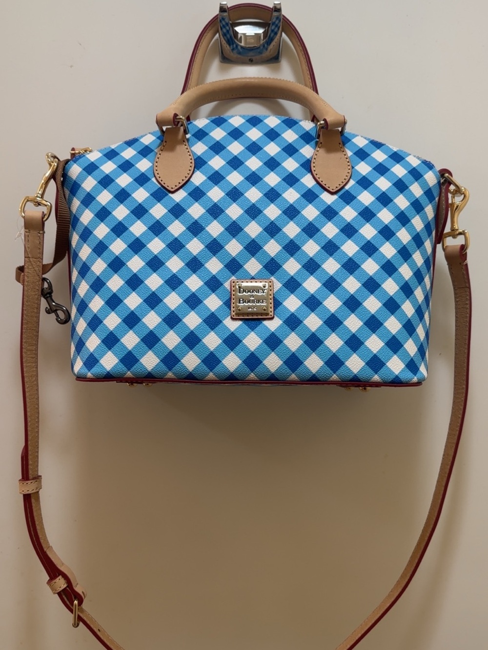 NWT Dooney & Bourke Blue Gingham Satchel with Tan Trim and Red-Edged Strap - Picture 2 of 10